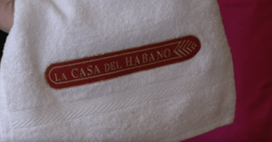 dynamic service verpakkingen tafelaankleding kledij hotel cosmetica op maat met eigen ontwerp 3